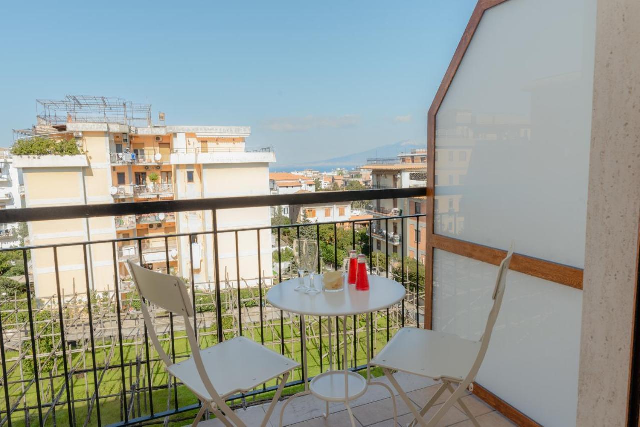 Le Tre Ccc Bed & Breakfast Sorrento Exterior photo